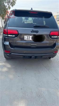 جیپ شیرۆکی
